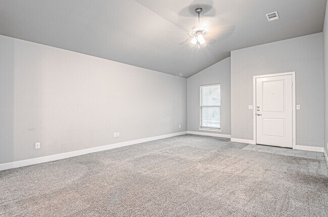 Building Photo - 2510 Outlaw Ct