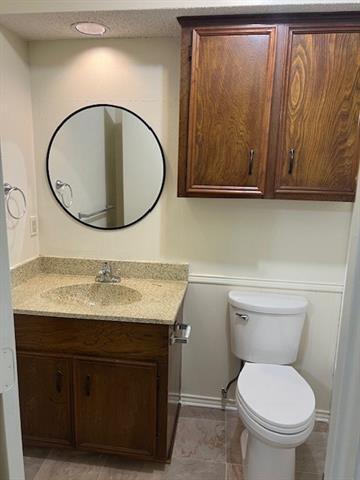 Building Photo - 705 Hartman St