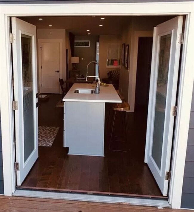 Building Photo - Three Bedroom Two Full Bath Single Family Home