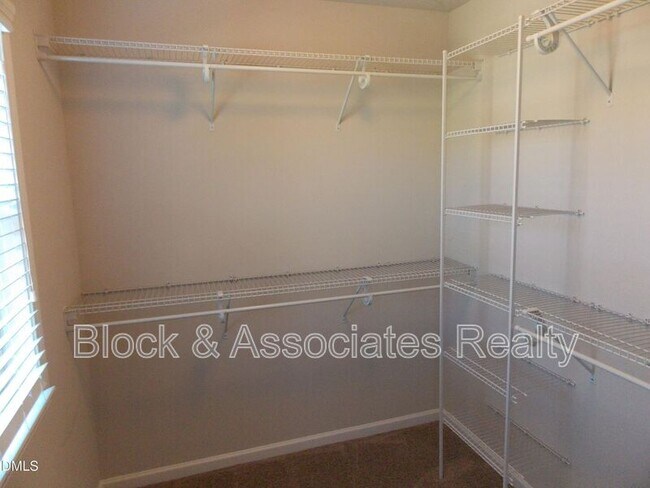Building Photo - 509 N Tunstall Ave