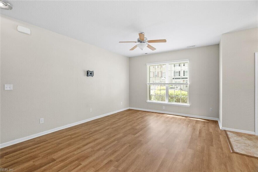 Building Photo - 2014 Gentry St