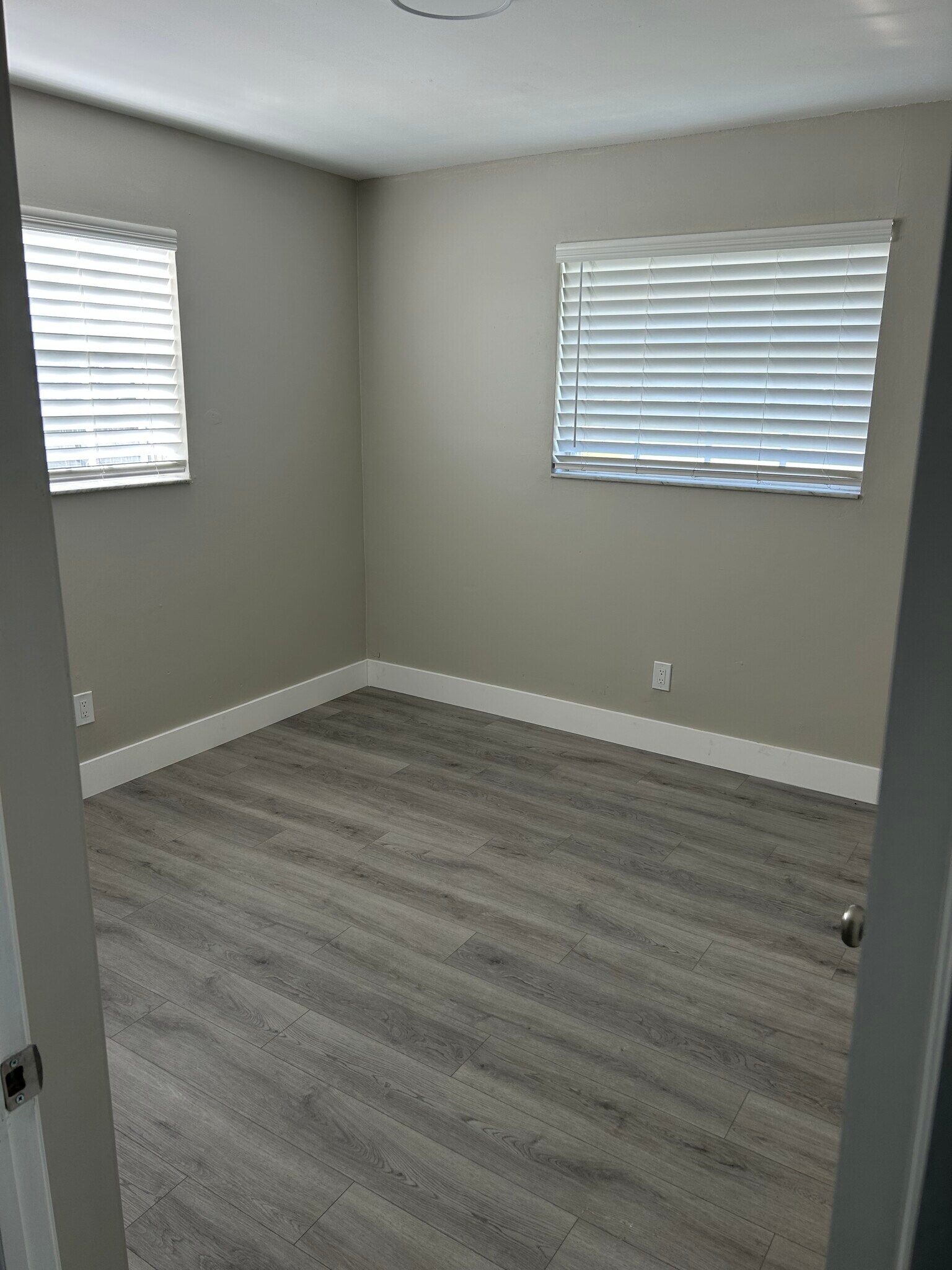 Building Photo - 11780 SW 182nd Ter