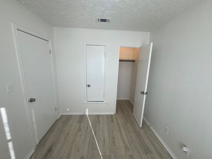 Building Photo - 1318 Marlton St