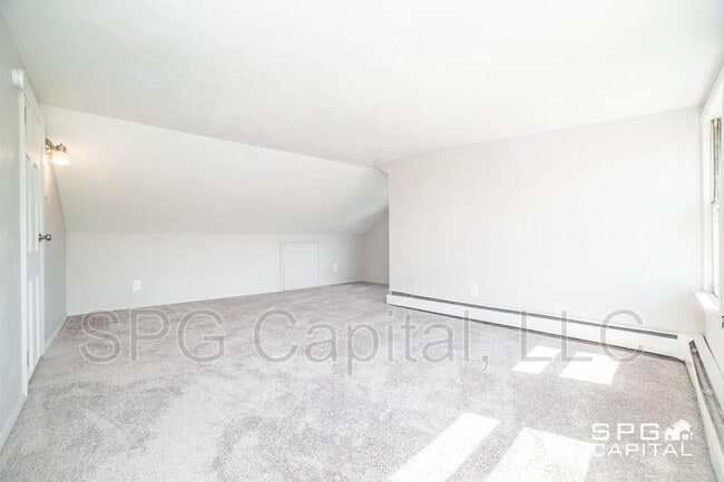 Building Photo - 255 Chambersburg St