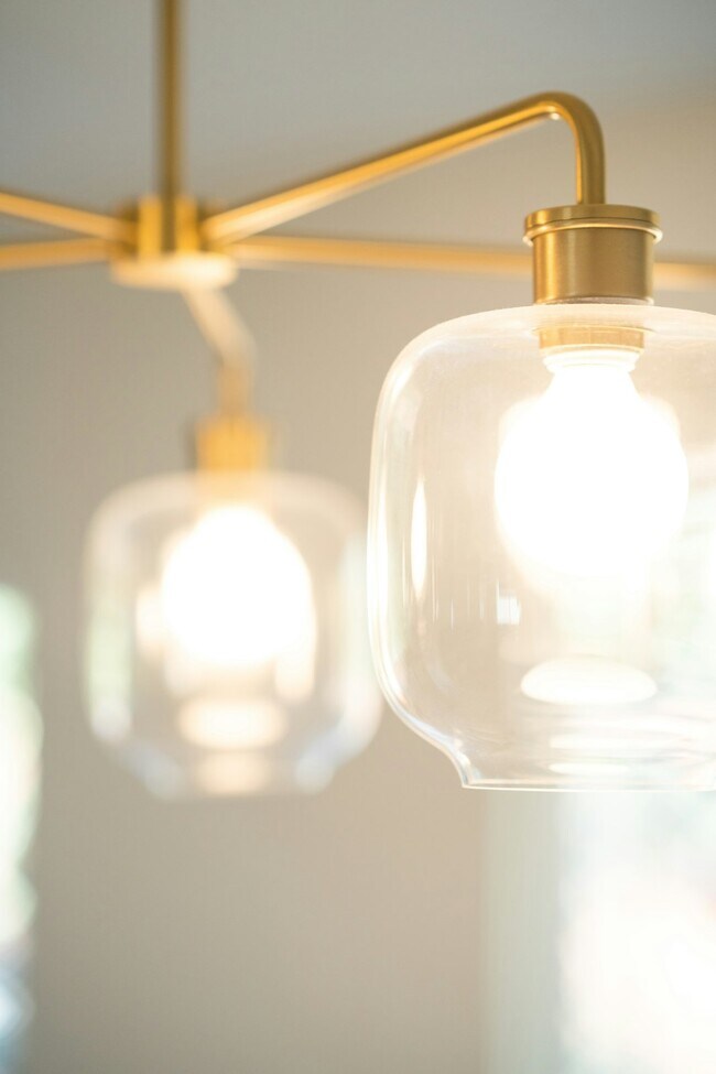 Building Photo - 2628 Hacienda Way