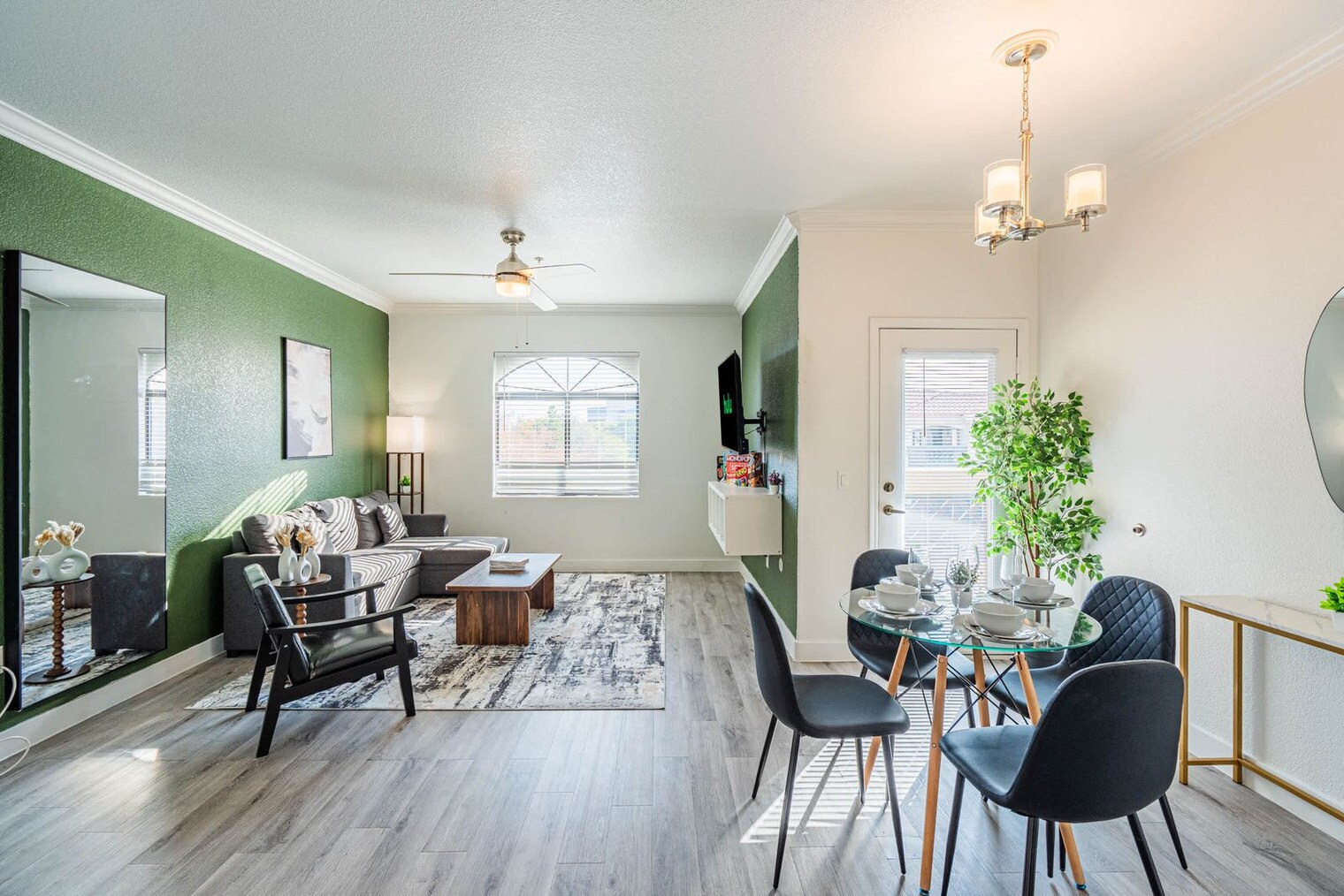 Building Photo - 2150 S 55th St