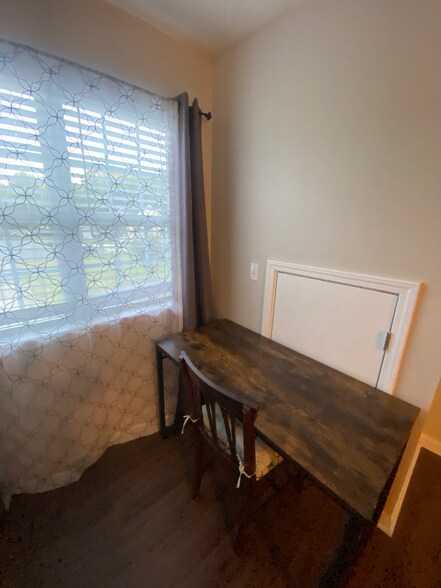 Building Photo - 7434 Frances Irene Dr