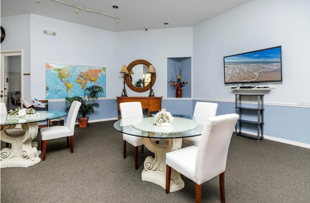 Building Photo - 10764 70th Ave