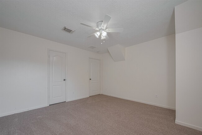 Building Photo - 31214 Windcrest Park Ln