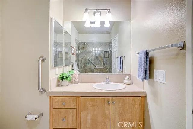 Building Photo - 2742 Cabrillo Ave