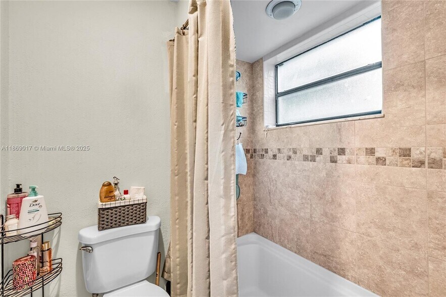 Building Photo - 2511 NW 56th Ave