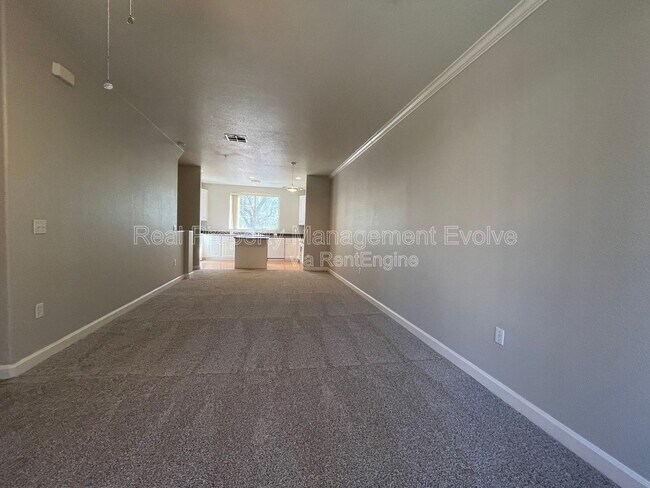 Building Photo - 4455 E Paradise Vlg Pkwy S