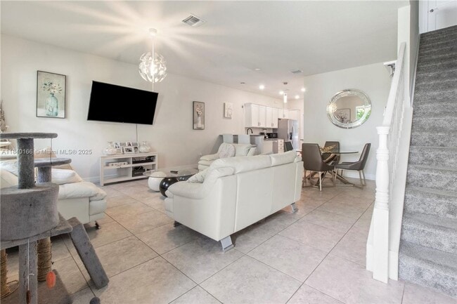 Building Photo - 5140 Eucalyptus Dr