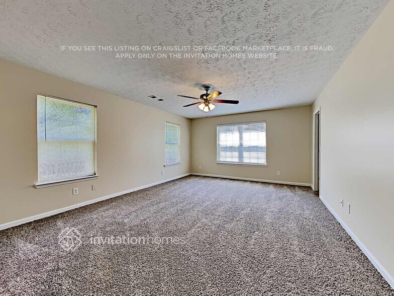 Building Photo - 320 Red Maple Way