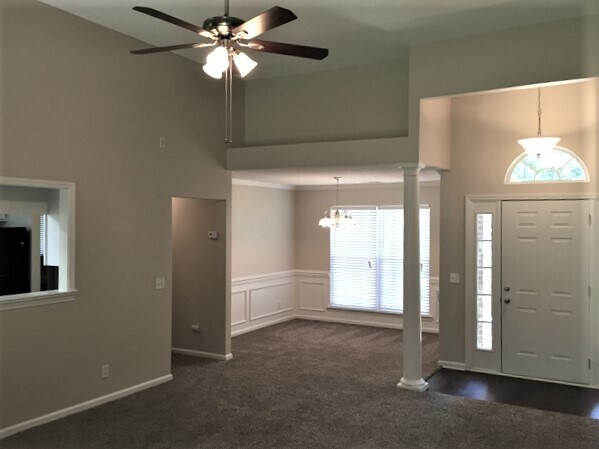 Building Photo - 6 Raven Wood Way