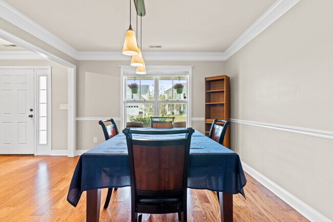 Building Photo - Slater Way