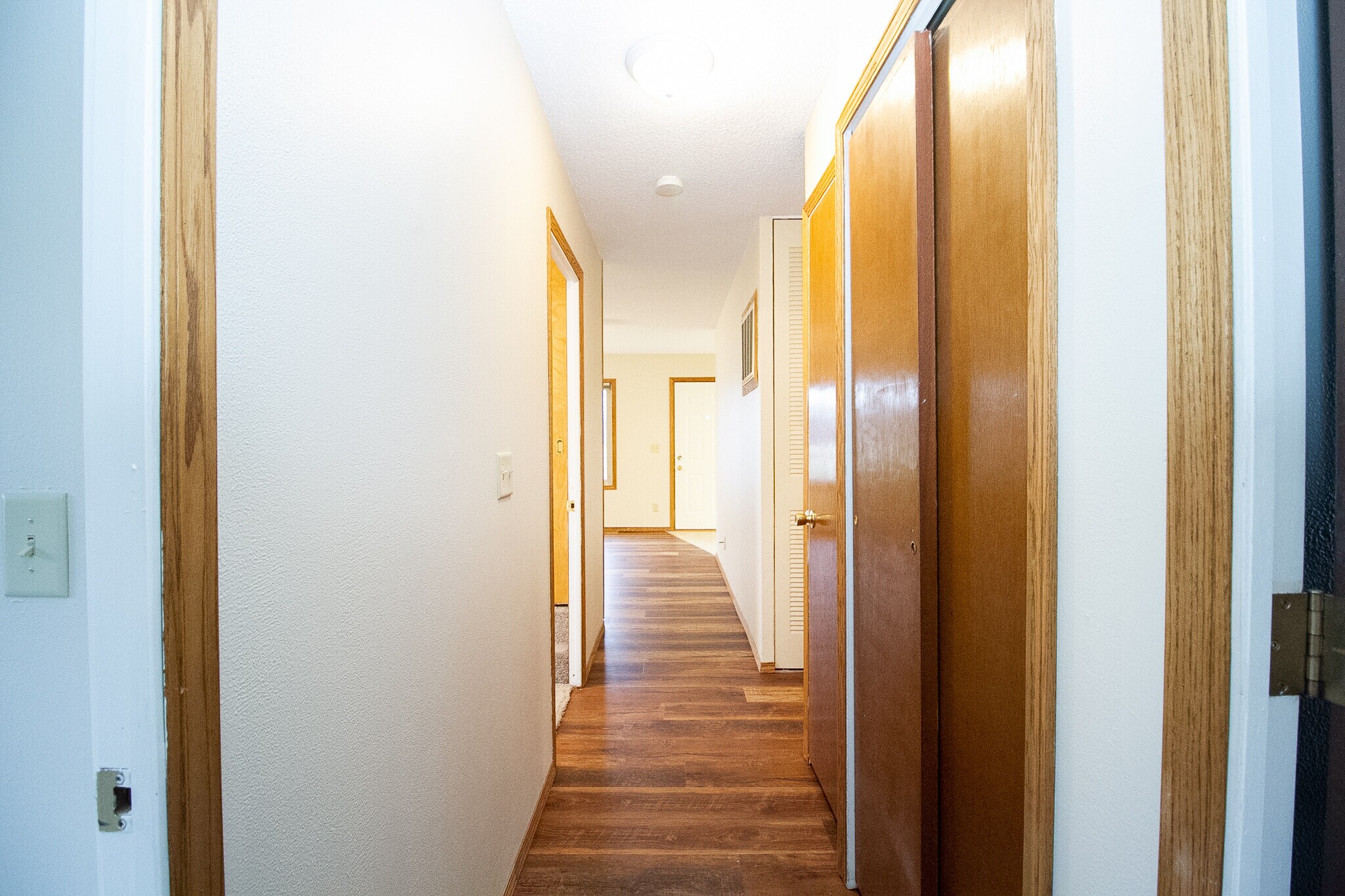 Building Photo - 731 Reineck Dr