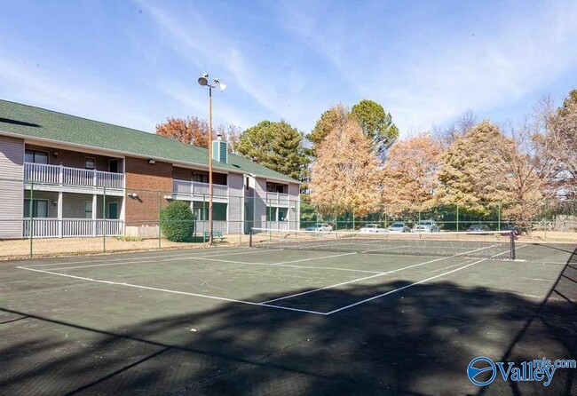 Building Photo - 6612 Willow Pointe Dr NW