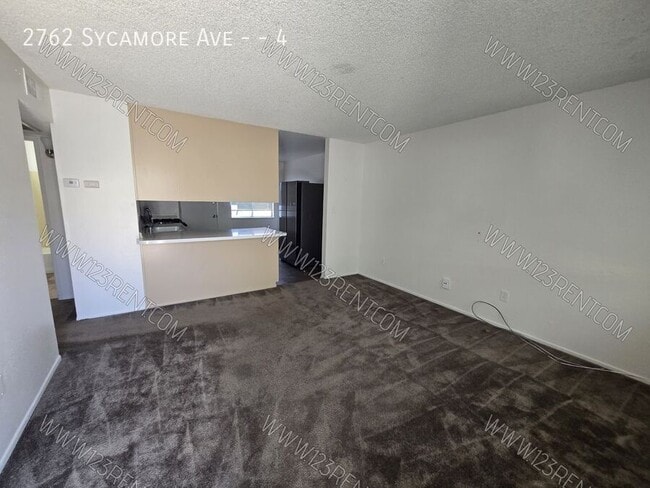 Building Photo - 2762 Sycamore Ave