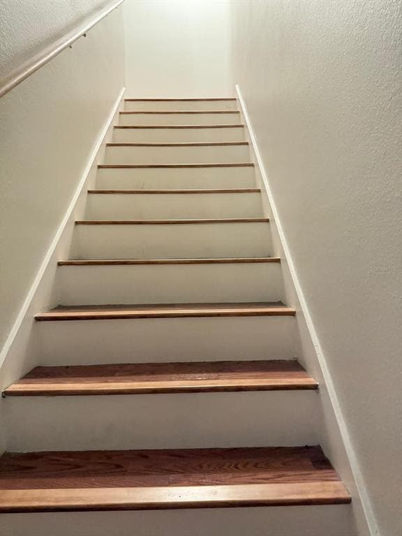 Building Photo - 4132 Hunters Park Ln