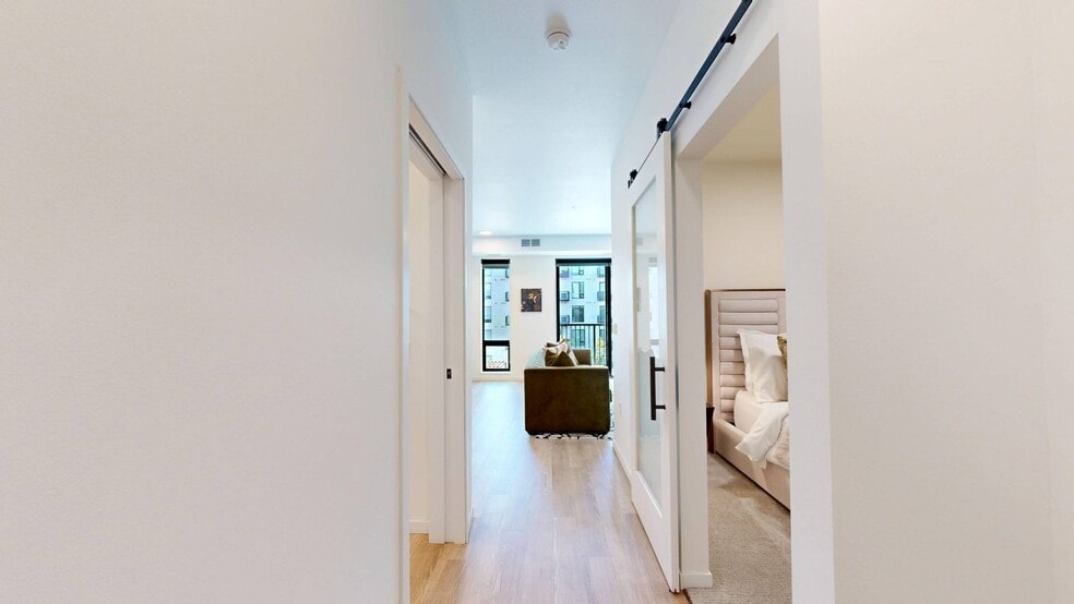 Building Photo - The Mason