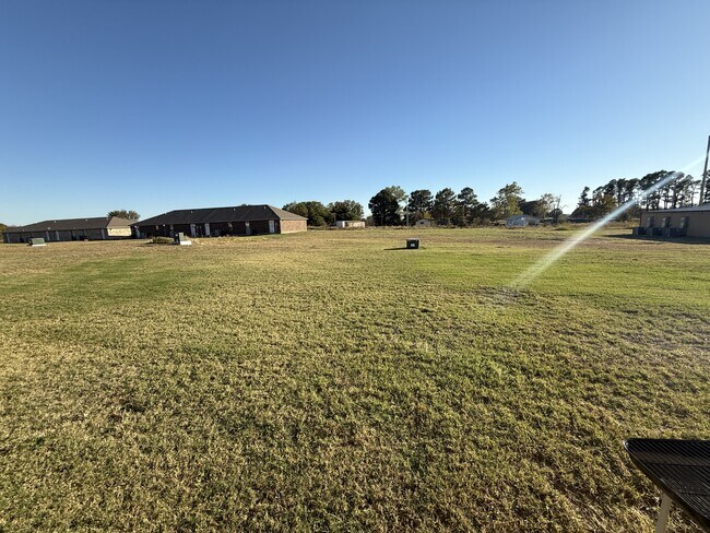 Building Photo - 11955 Sandpiper Rd