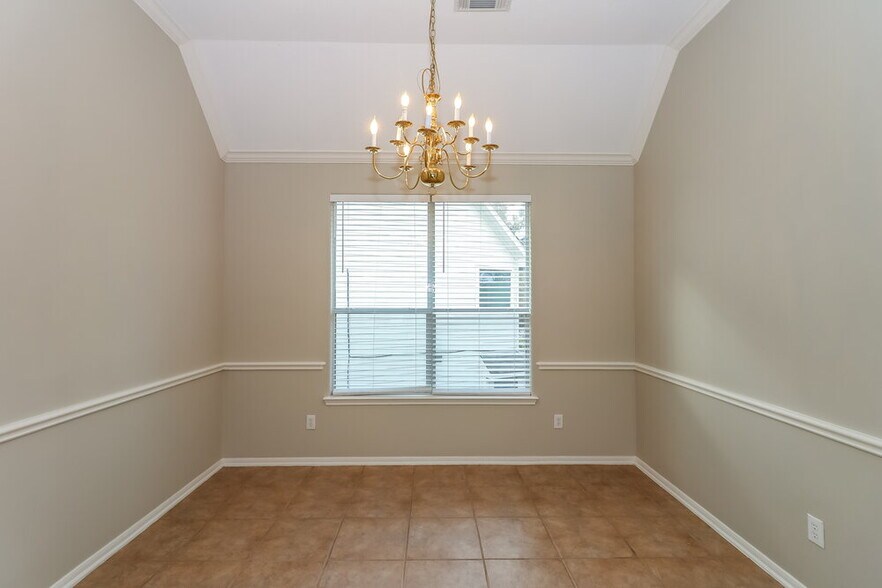 Building Photo - 3607 Burning Palms Ct