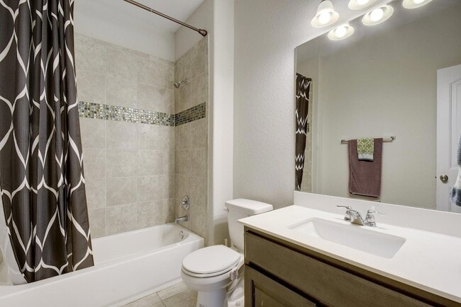 Building Photo - 5321 Daimler Dr