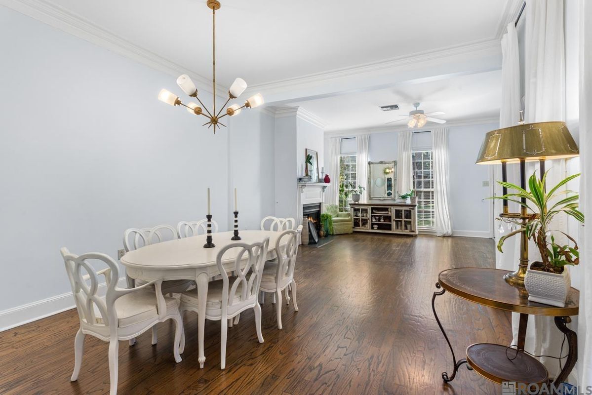 Building Photo - 7962 Wrenwood Blvd