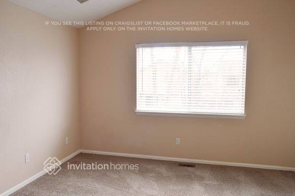 Building Photo - 12175 Elm Way