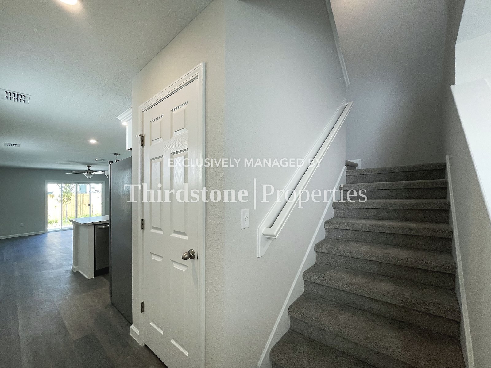 Building Photo - 1309 Pangola Dr