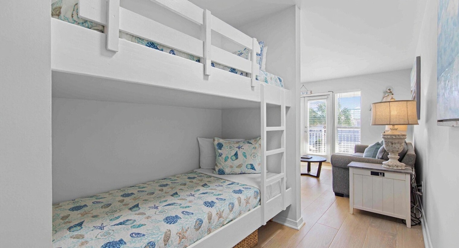 Building Photo - 3191 Scenic Hwy 98