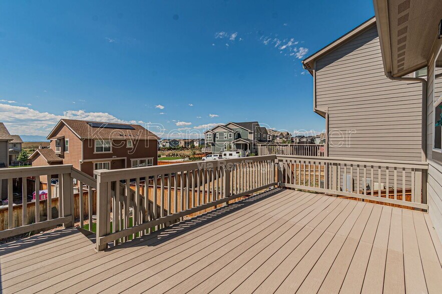 Building Photo - 9469 Rifle St