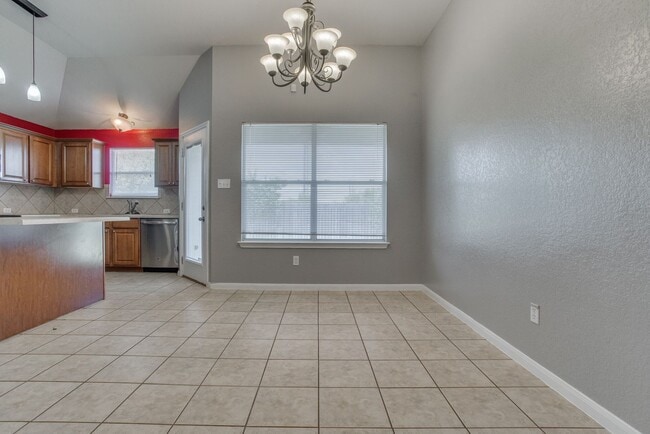 Building Photo - 311 Gainer Dr