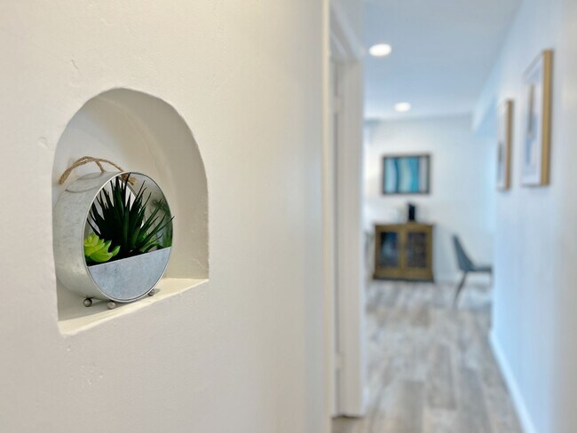 Building Photo - 5288 Santa Margarita St