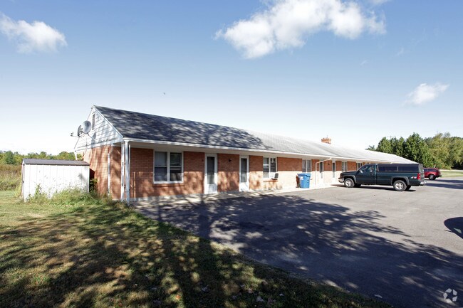 Building Photo - Mar-Wood Apartments
