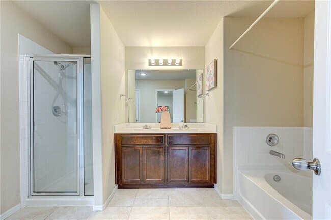 Building Photo - 3015 Josephine Falls Ct