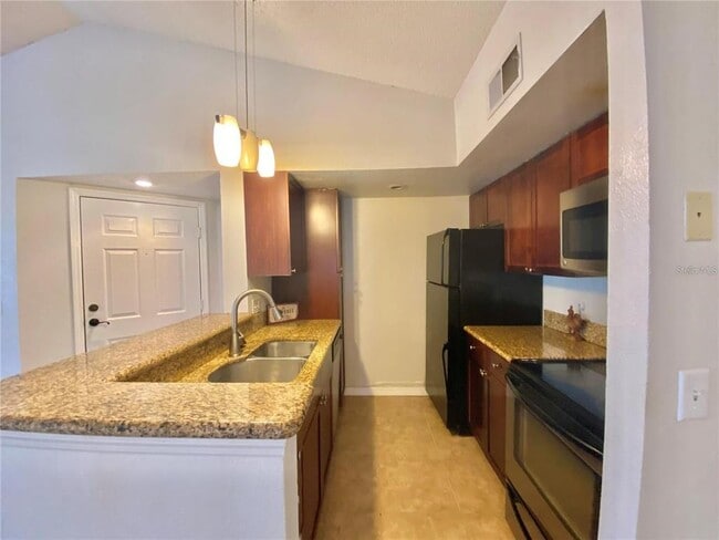 Building Photo - 5144 Conroy Rd