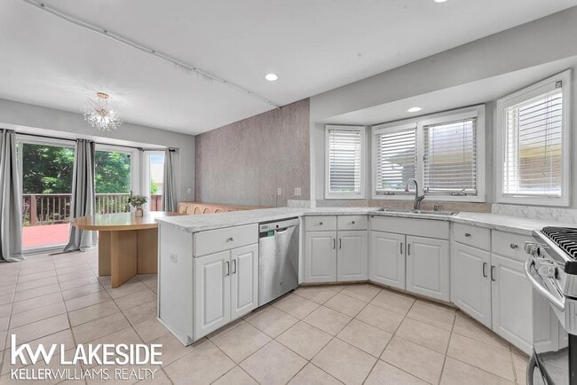 Building Photo - 51460 Blue Spruce Dr