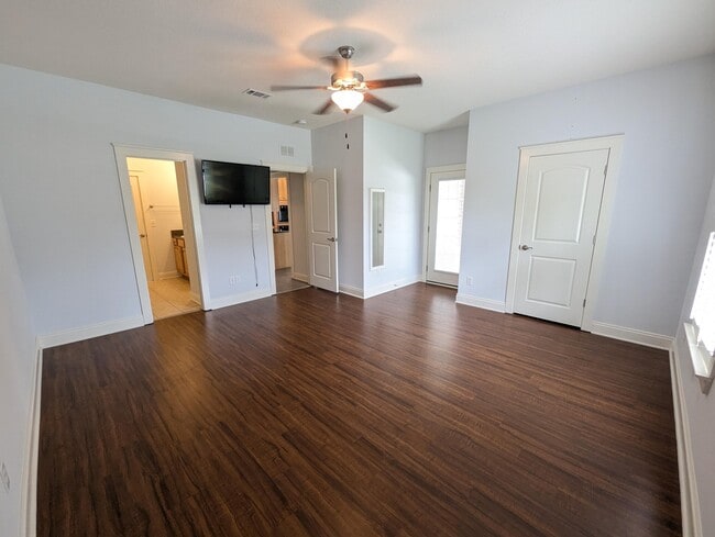 Building Photo - 1920 Morella St