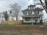 Building Photo - BEAUTIFUL RENOVATED NEW 4 BEDROOM 2 BATH HOUSE QUIET NEIGHBORHOOD