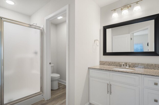 Building Photo - West Creek 3 Bedroom