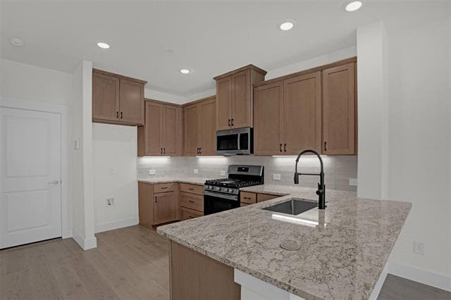 Building Photo - 2549 Huxley Mews