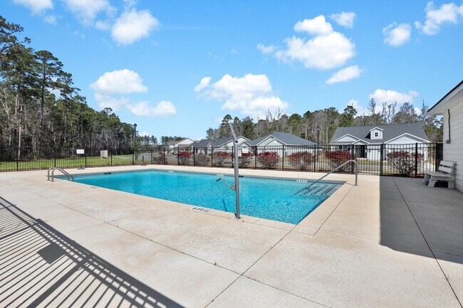 Building Photo - Magnolia Hill Home For Lease in Richmond Hill