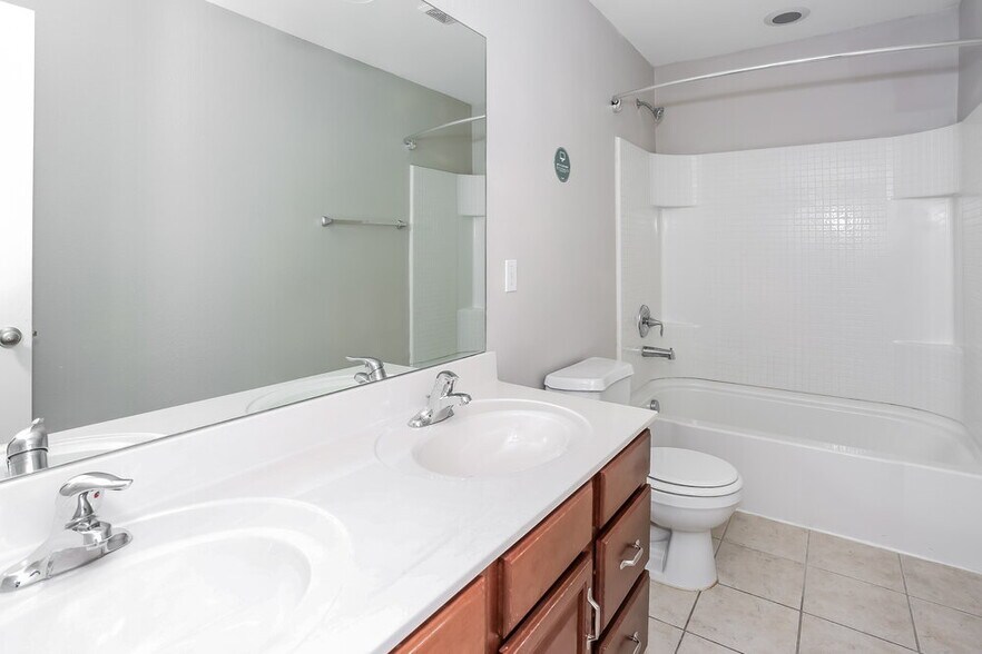 Building Photo - 1627 Dream Catcher Way