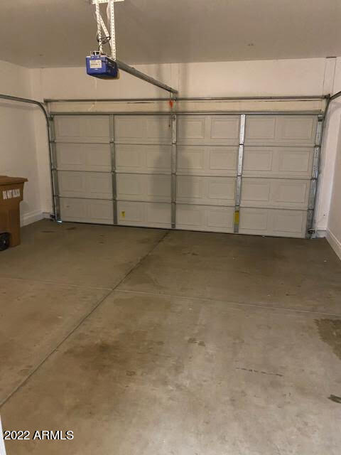 Building Photo - 8789 W Dreyfus Dr