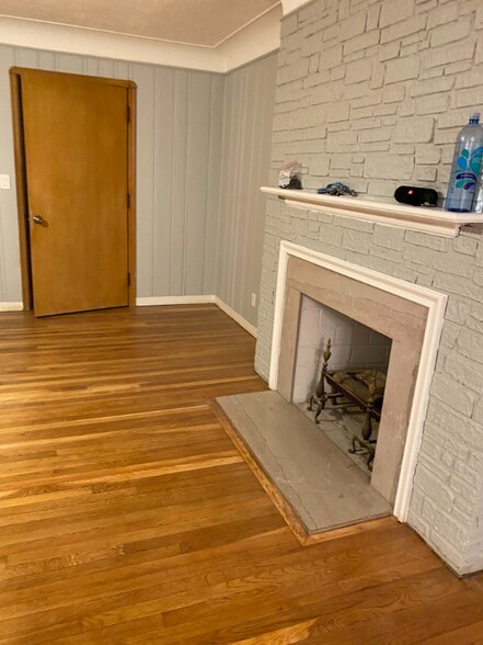 Building Photo - 20730 Patterson Pkwy