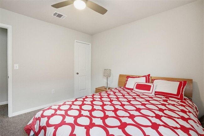 Building Photo - 1224 Vogel Dr