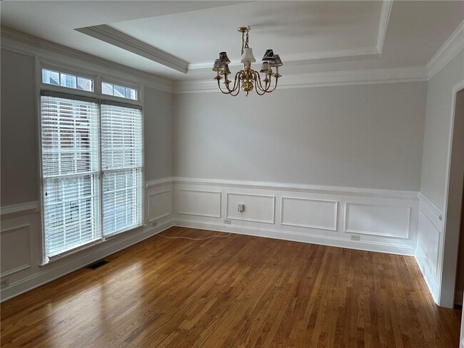 Building Photo - 1296 Dunwoody Cove