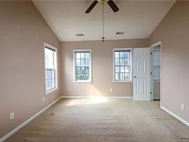 Building Photo - 4820 Manteo Ln